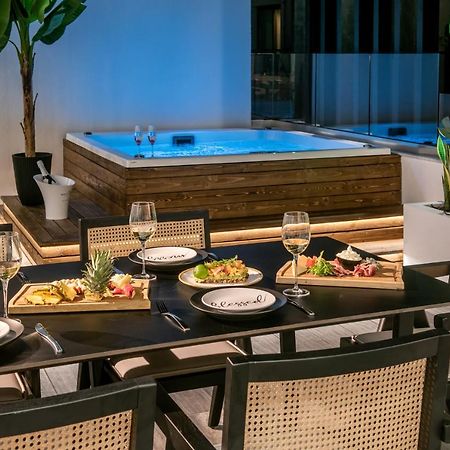 Maison Aqua Suite With Private Mini Pool Jacuzzi Hersonissos  Zewnętrze zdjęcie