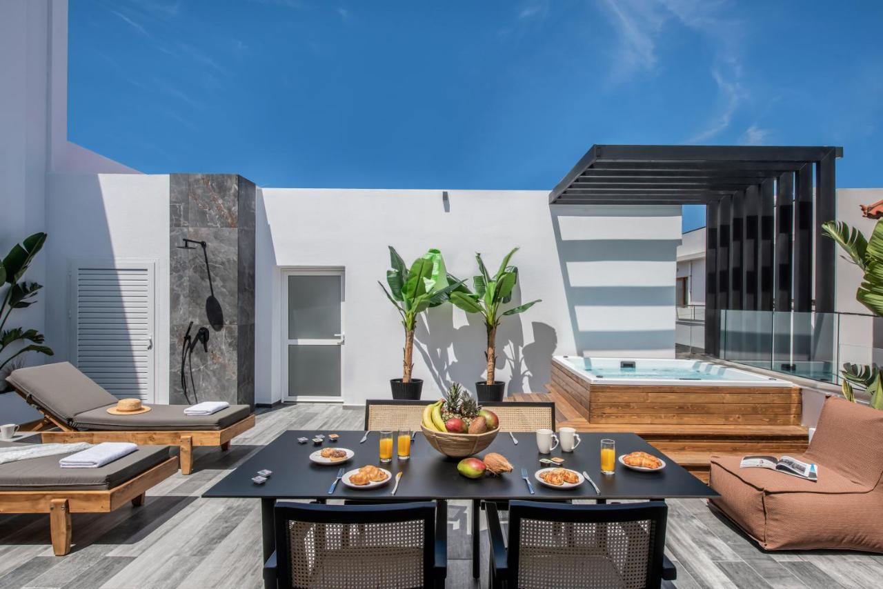 Maison Aqua Suite With Private Mini Pool Jacuzzi Hersonissos  Zewnętrze zdjęcie