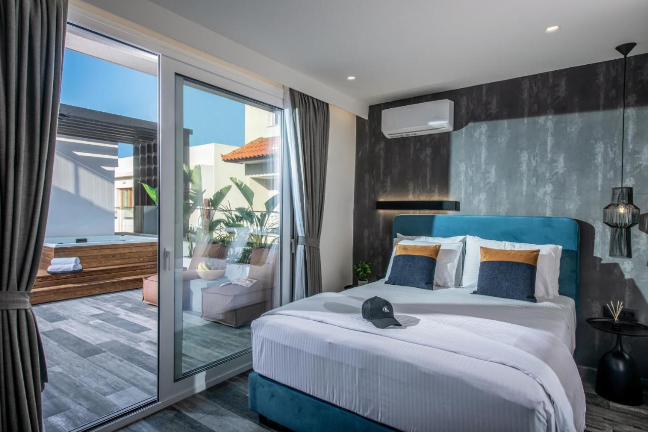 Maison Aqua Suite With Private Mini Pool Jacuzzi Hersonissos  Zewnętrze zdjęcie