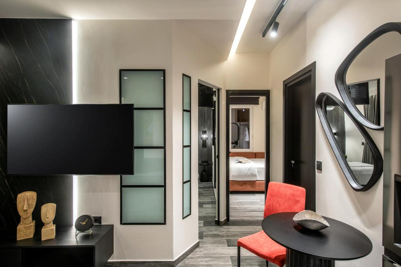 Maison Aqua Suite With Private Mini Pool Jacuzzi Hersonissos  Zewnętrze zdjęcie