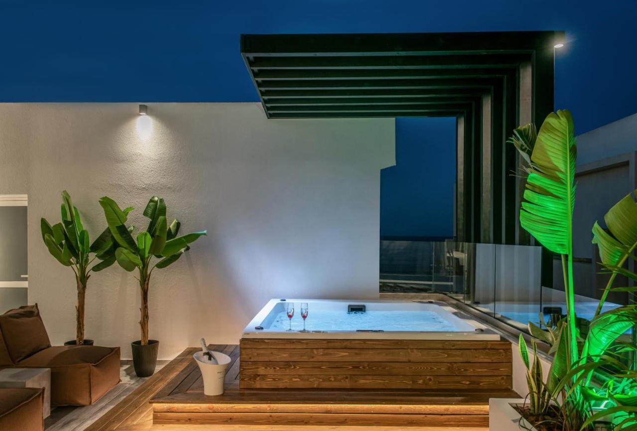 Maison Aqua Suite With Private Mini Pool Jacuzzi Hersonissos  Zewnętrze zdjęcie